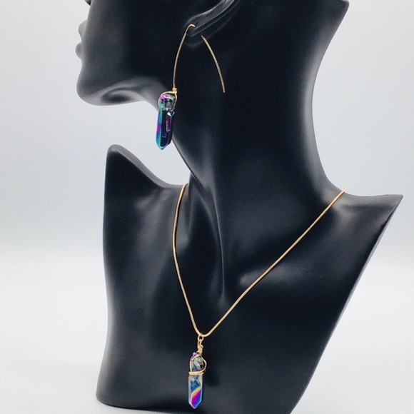 NEW Earrings Quartz Crystal Points Titanium Coated Oil Slick Gold Tone Ear Wires - Picture 3 of 10